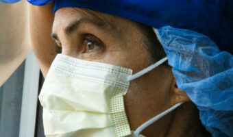 1800x1200_whos_most_at_risk_covid19